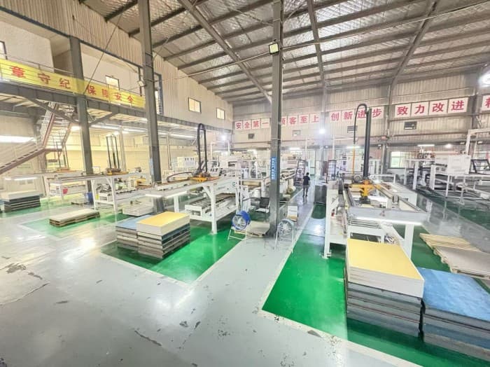 SPC flooring surface production stage